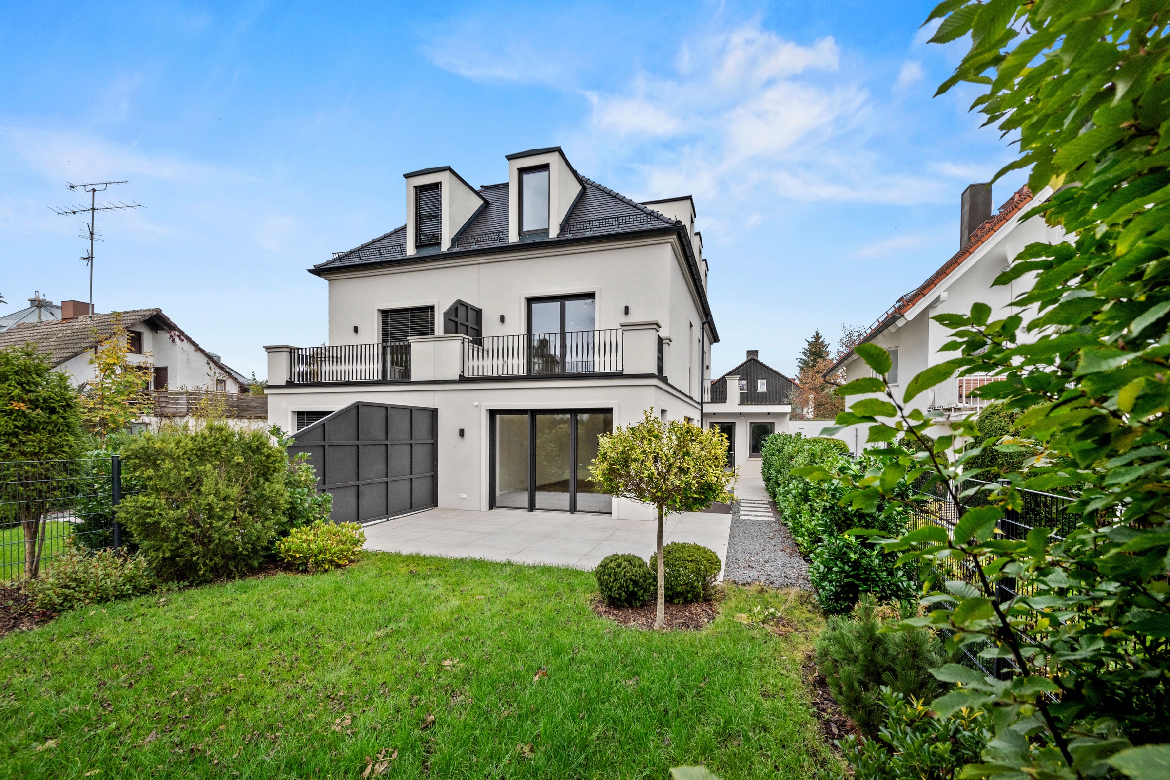 Moderne Villa in München-Bogenhausen – verkauft